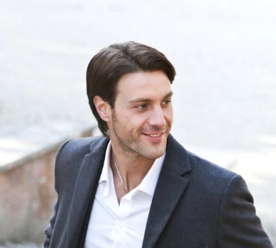 Tobias W.